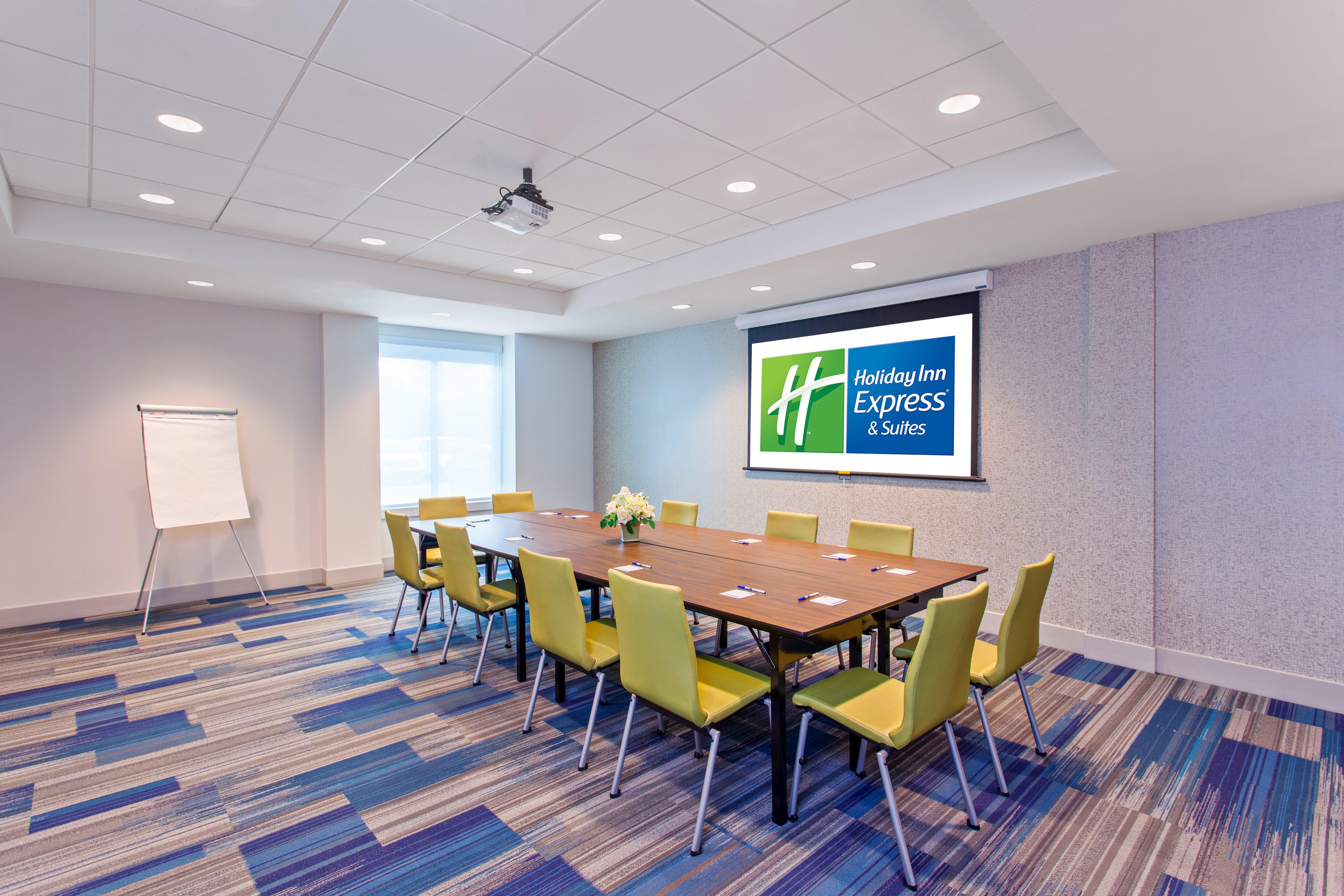 Holiday Inn Express & Suites Houston Nw - Hwy 290 Cypress By Ihg Exterior photo